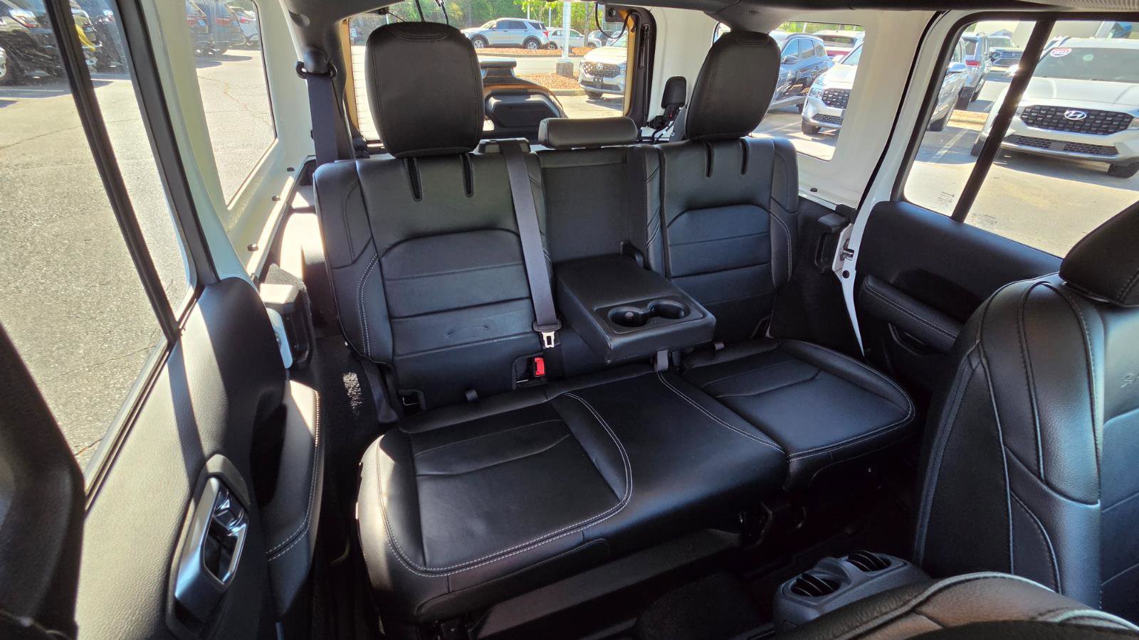 Used 2023 Jeep Wrangler Sahara w/ Cold Weather Group image 55
