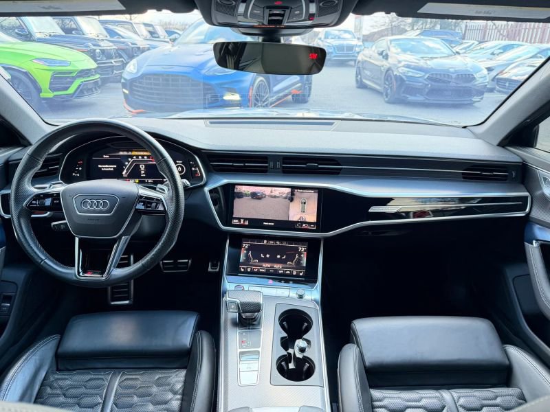 Used 2021 Audi RS 6 Avant Wagon 4D w/ Black Optic Package image 19