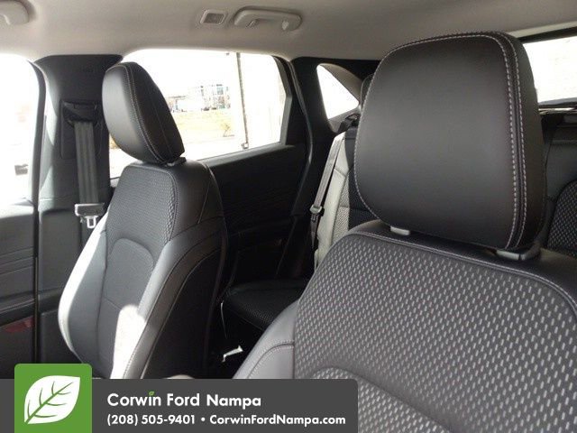 New 2025 Ford Escape SE image 13