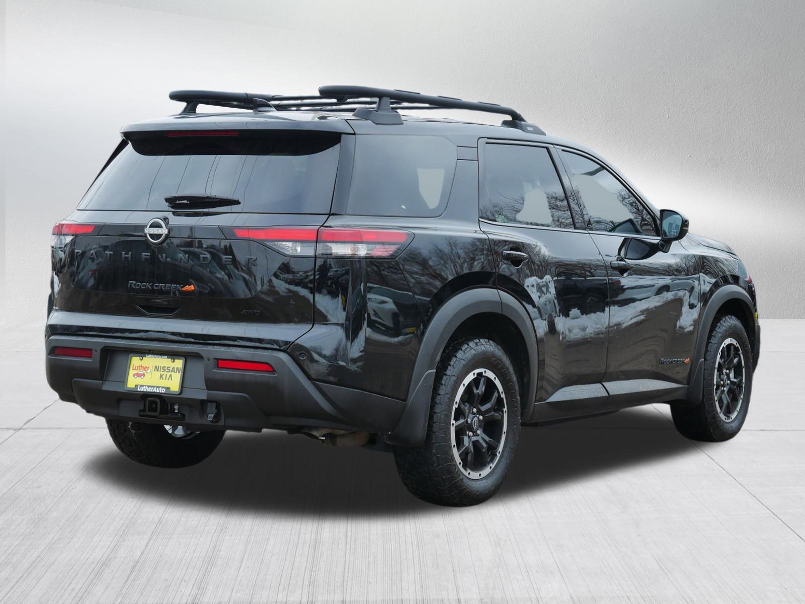 Certified 2025 Nissan Pathfinder Rock Creek image 7