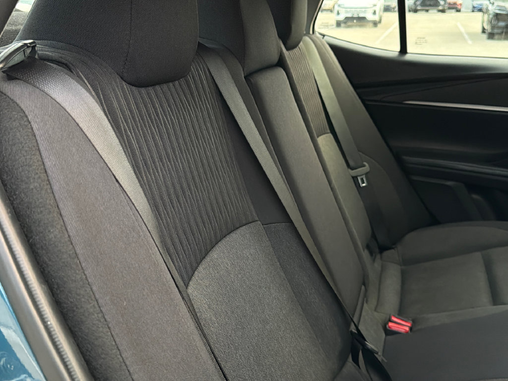 Used 2025 Toyota Camry LE FWD image 12