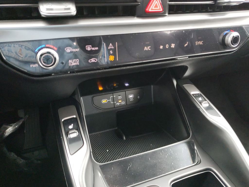 New 2026 Kia Sorento S image 21