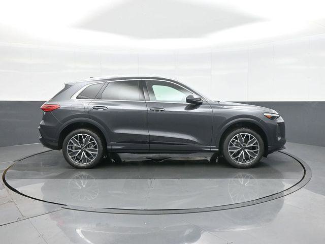 New 2025 Audi Q5 Premium Plus image 8