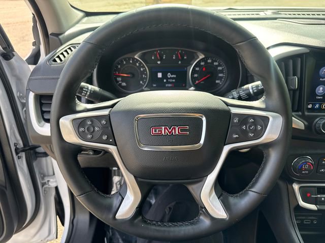 Used 2023 GMC Terrain SLT w/ Infotainment Package II image 32
