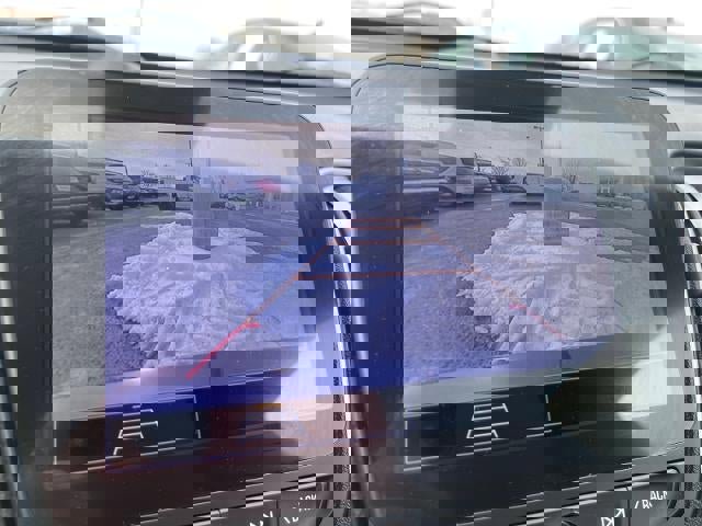 Used 2023 Chevrolet Malibu LT image 13