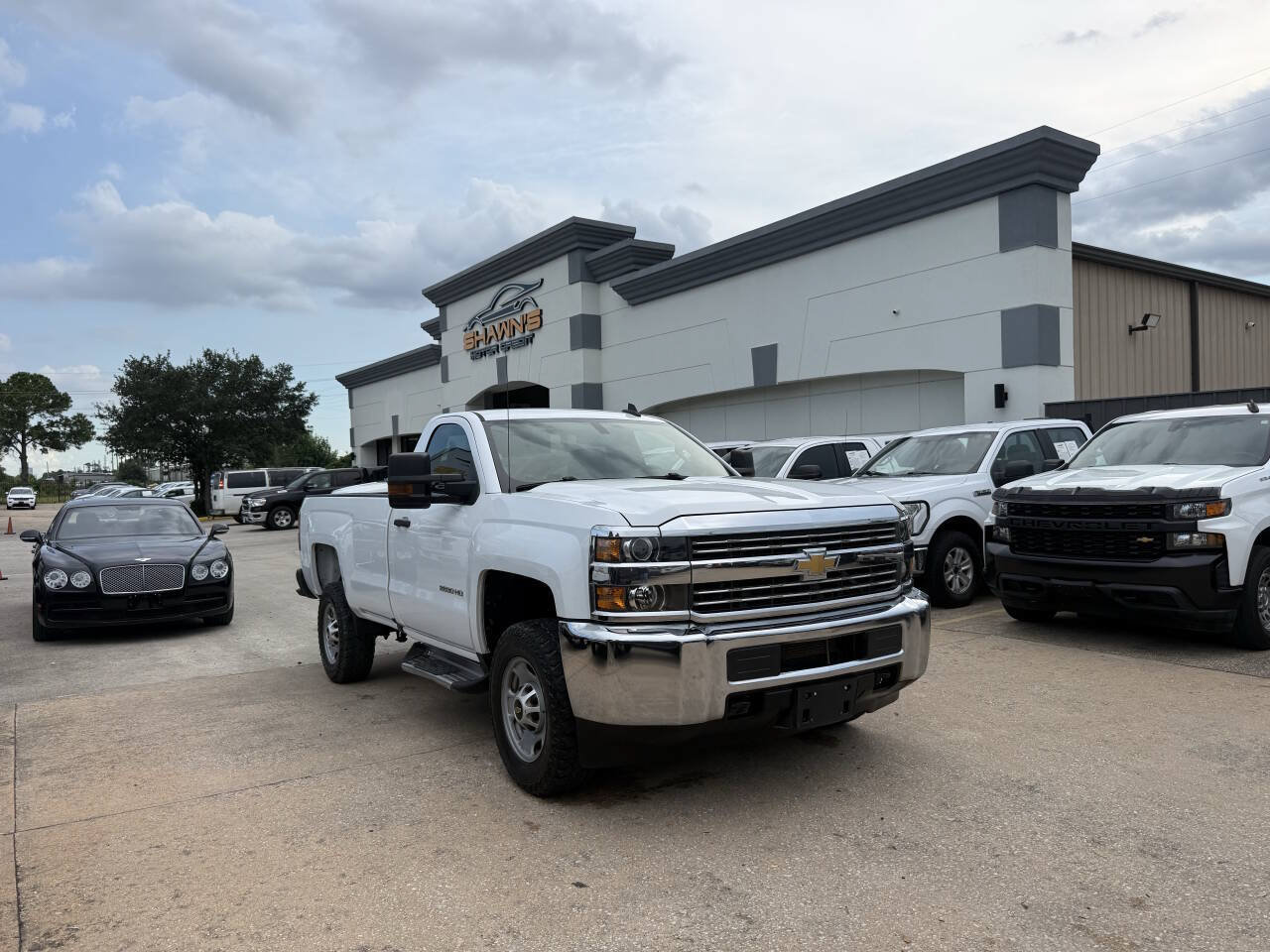 Used 2017 Chevrolet Silverado 2500 W/T w/ WT Convenience Package RWD image 2