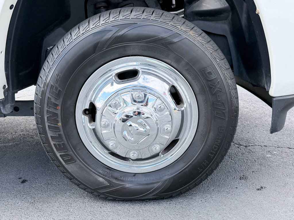 Used 2019 RAM 3500 Laramie image 34