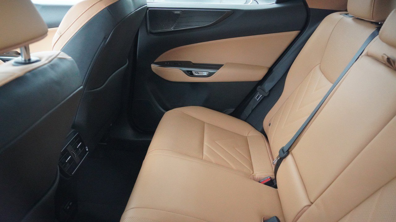 Used 2023 Lexus NX 350 AWD w/ Vision Package image 9