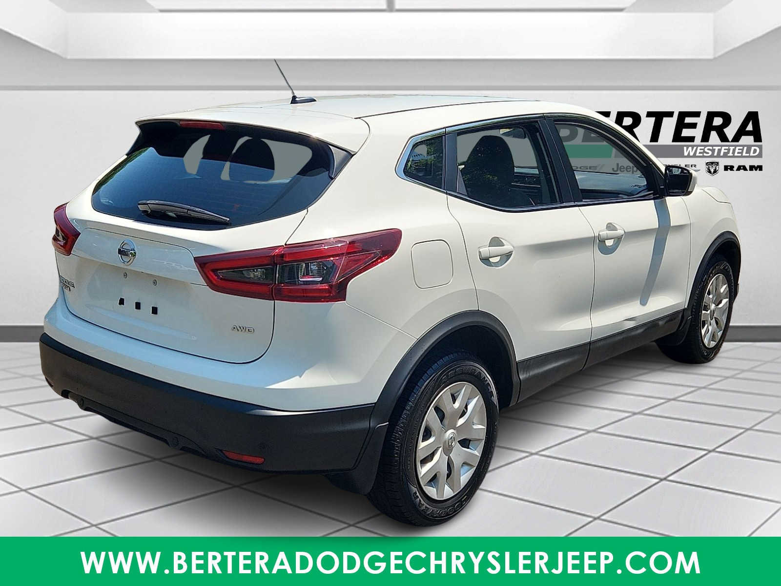 Used 2020 Nissan Rogue Sport S AWD/4WD image 6