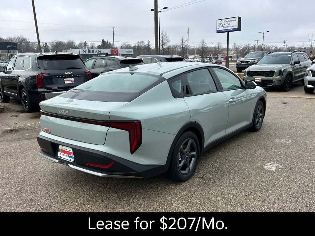 New 2025 Kia K4 LXS image 5