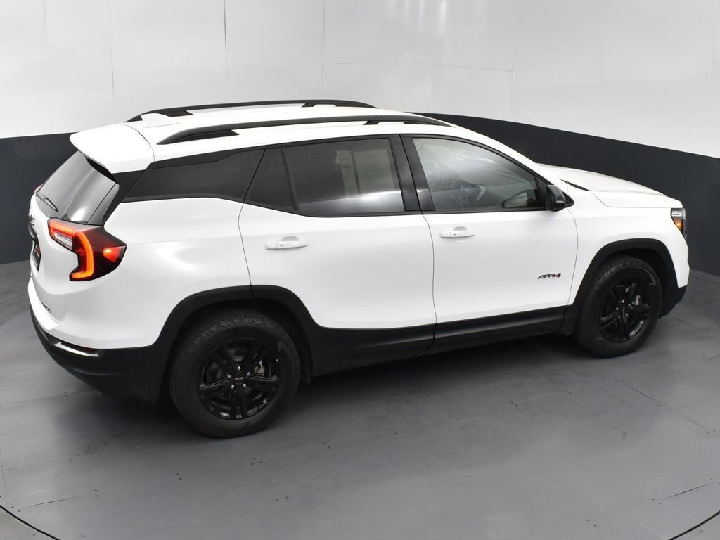 Used 2023 GMC Terrain AT4 image 51