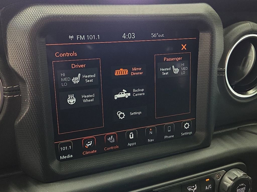 Used 2021 Jeep Gladiator Overland w/ Uconnect 4C Nav & Sound Group AWD/4WD image 21