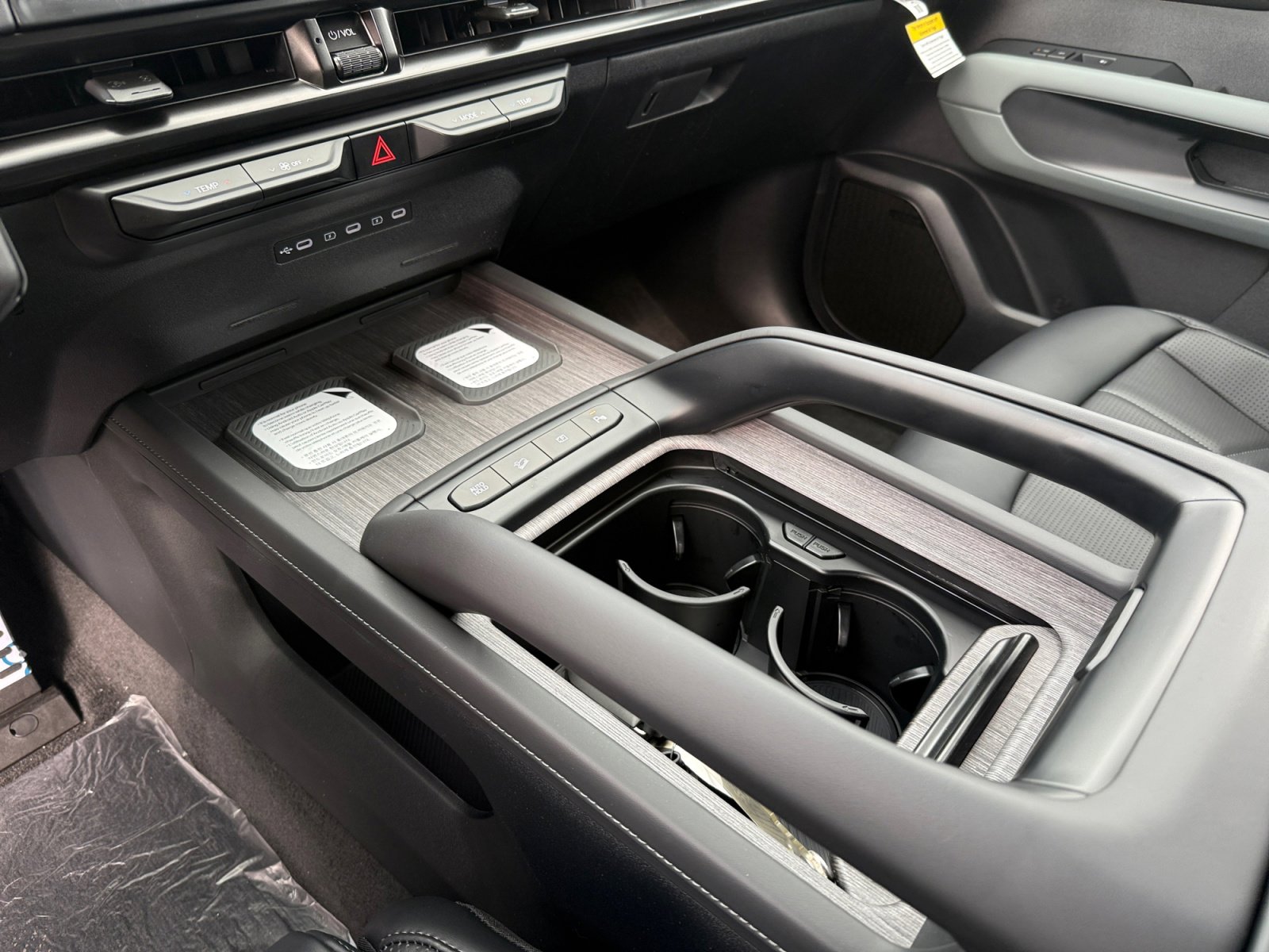 New 2027 Kia Telluride SX Prestige X-Line image 13