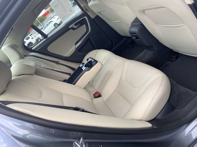Used 2018 Volvo S60 T5 Dynamic w/ Vision Package FWD image 12