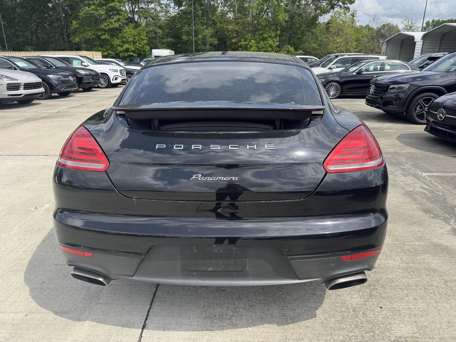 Used 2014 Porsche Panamera 4 image 21