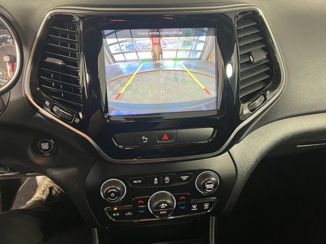 Certified 2020 Jeep Cherokee Limited AWD/4WD image 28