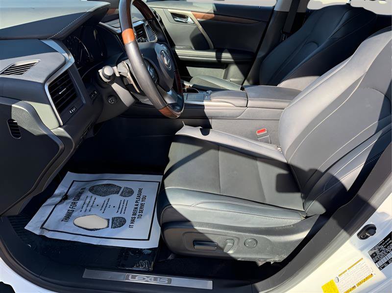 Used 2020 Lexus RX 350L FWD image 21