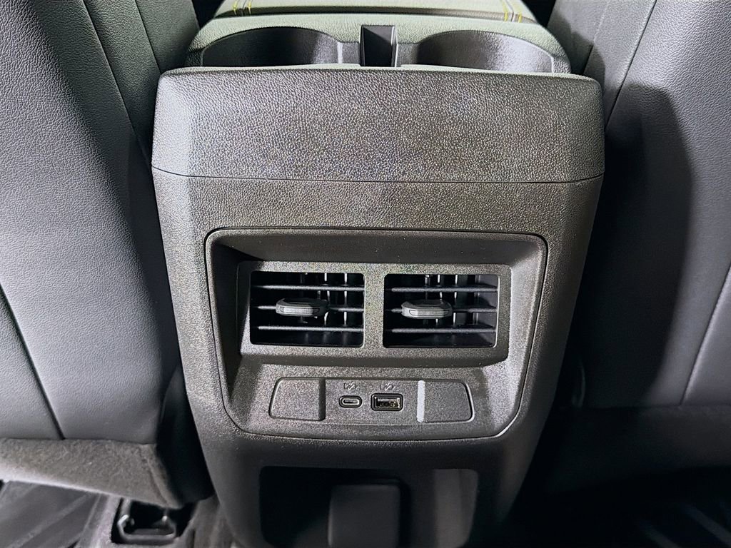 Used 2025 Chevrolet Colorado ZR2 w/ Technology Package AWD/4WD image 22