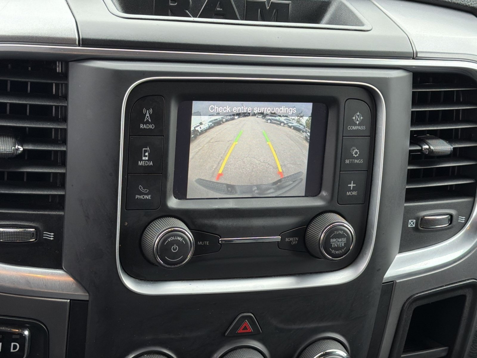 Used 2024 RAM 1500 Warlock AWD/4WD image 19