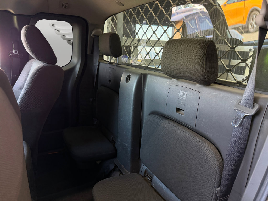 Used 2020 Nissan Frontier S RWD image 12