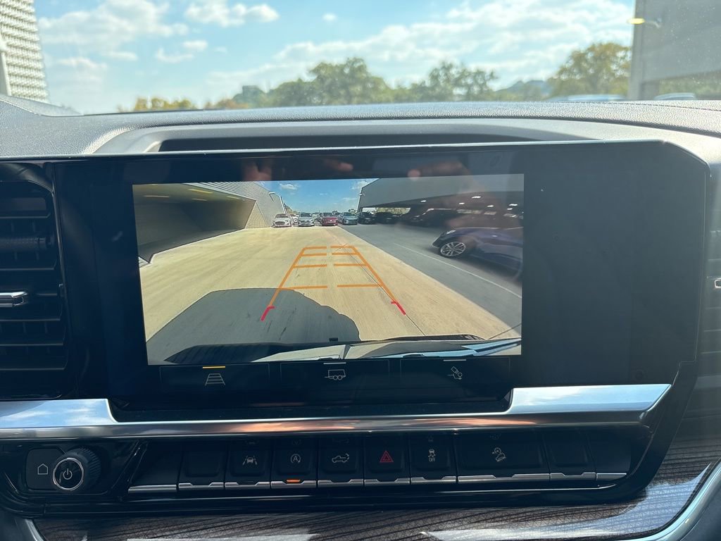 Used 2025 Chevrolet Silverado 1500 LT Trail Boss w/ Convenience Package II image 24