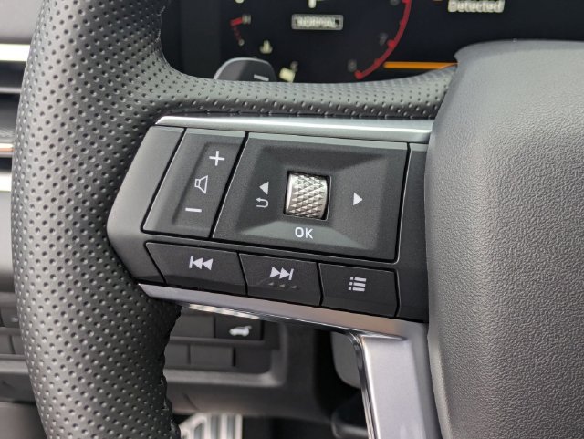 New 2025 Mitsubishi Outlander SEL FWD image 18