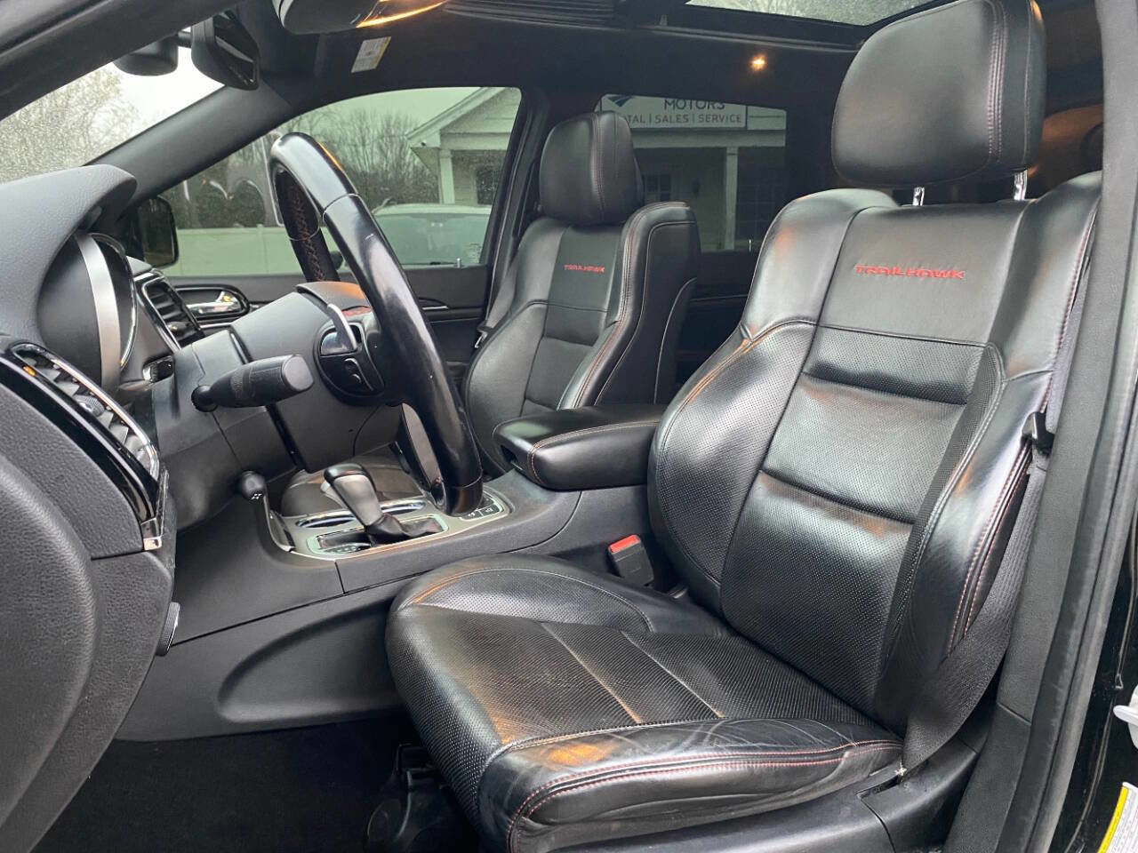 Used 2020 Jeep Grand Cherokee Trailhawk w/ Trailhawk Luxury Group image 14