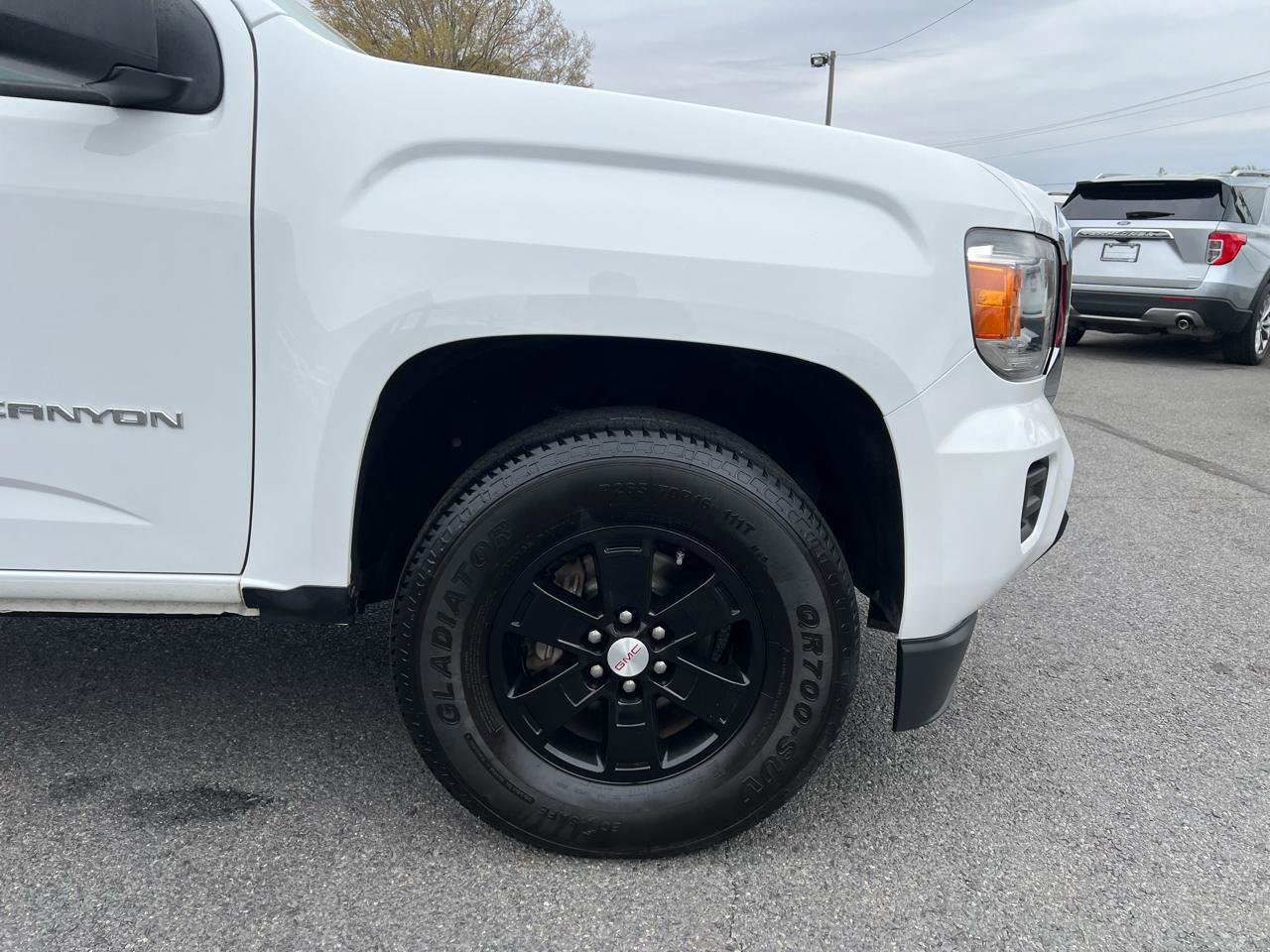 Used 2020 GMC Canyon 2WD Crew Cab w/ Convenience Package image 33