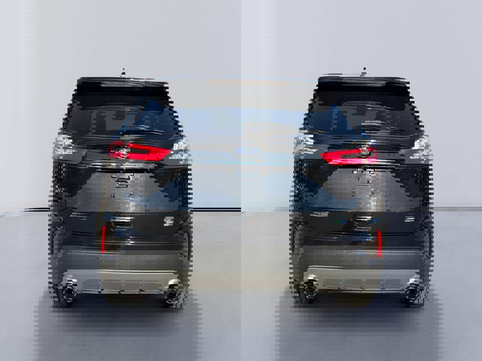 Used 2019 Ford Edge SEL w/ Equipment Group 201A image 4