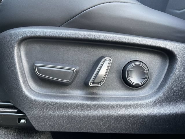 New 2026 Toyota C-HR AWD/4WD image 13