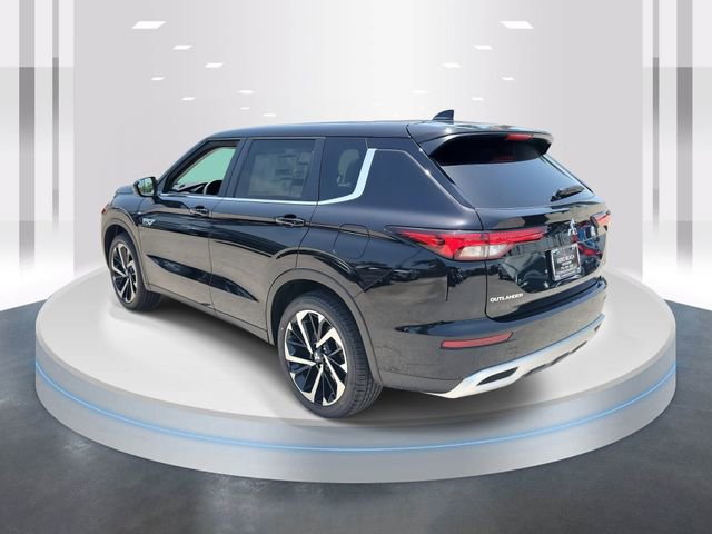 New 2025 Mitsubishi Outlander SE image 4