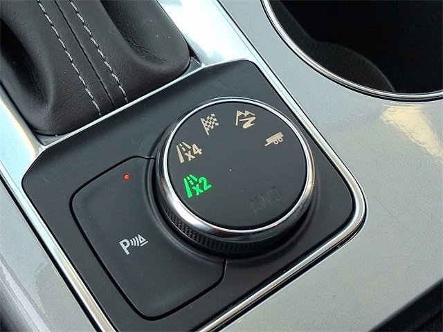 Used 2019 Chevrolet Blazer LT w/ Sun and Wheels Package image 25