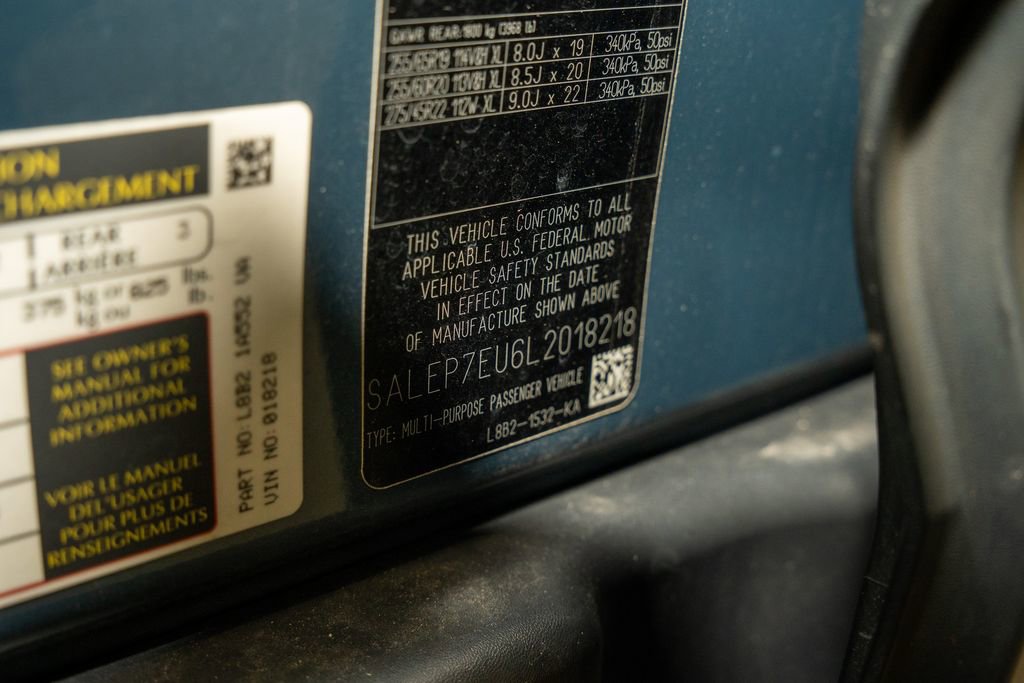 Used 2020 Land Rover Defender 110 SE image 22