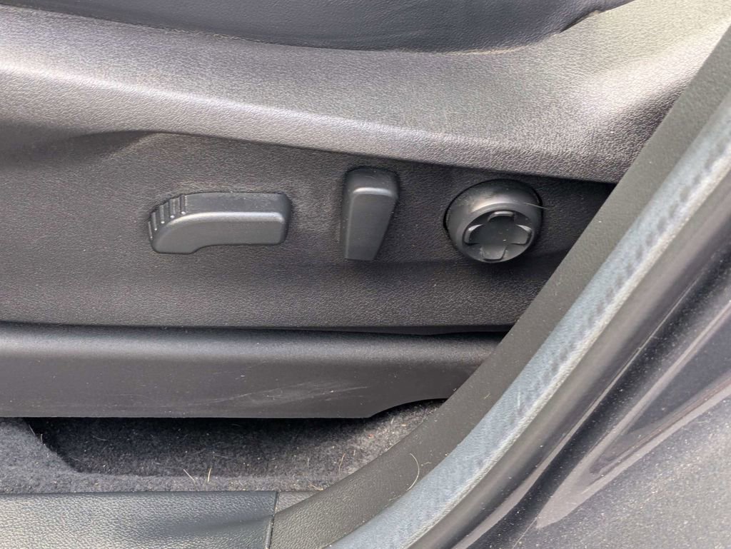 Certified 2023 Subaru Ascent Touring AWD/4WD image 22