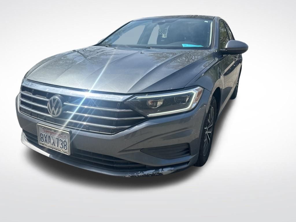 Used 2019 Volkswagen Jetta SEL image 3