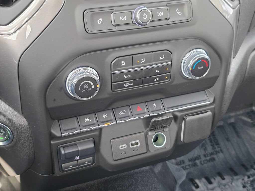 Used 2025 GMC Sierra 1500 Pro w/ Pro Value Package AWD/4WD image 24