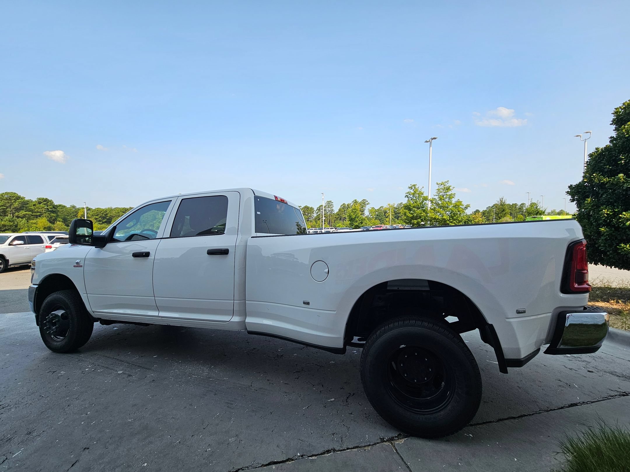 New 2026 RAM 3500 Tradesman w/ Chrome Appearance Group A AWD/4WD image 5