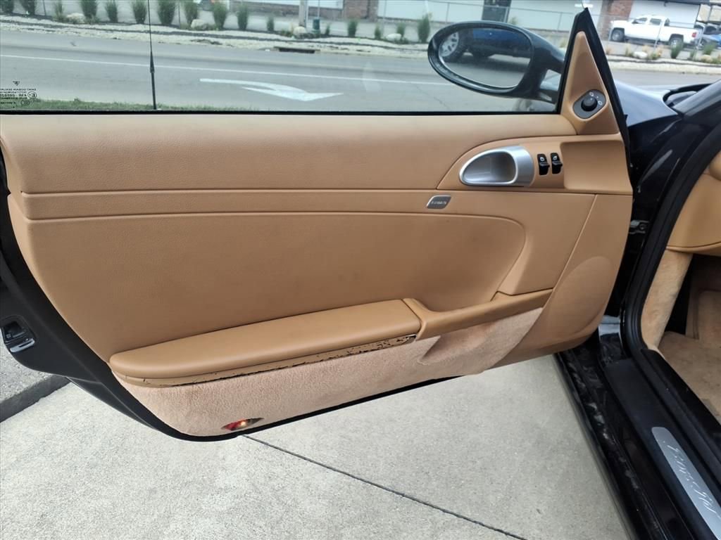 Used 2005 Porsche Boxster Base image 24