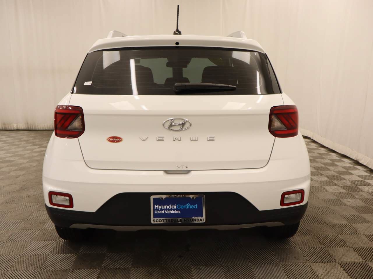 Used 2026 Hyundai Venue SEL FWD image 6