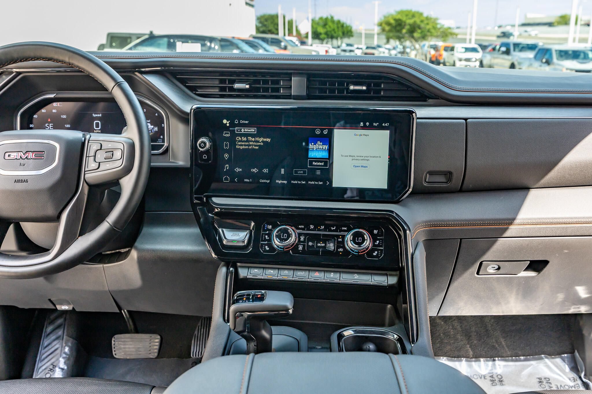 Used 2024 GMC Sierra 1500 AT4 w/ Technology Package AWD/4WD image 24
