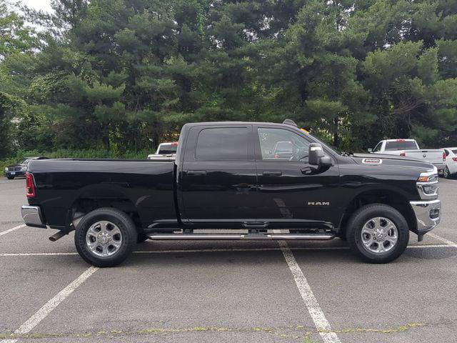 Certified 2025 RAM 2500 Big Horn AWD/4WD image 4