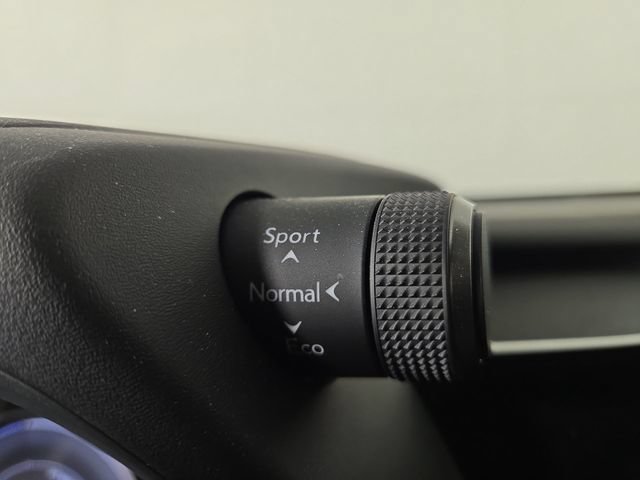Used 2024 Lexus UX 250h AWD w/ Premium Package image 26