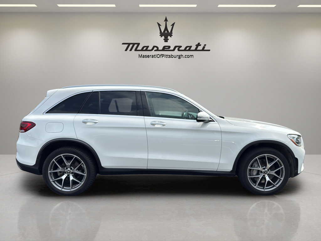 Used 2020 Mercedes-Benz GLC 300 4MATIC image 4