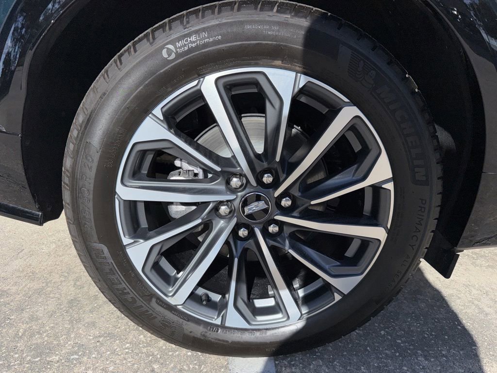 Used 2024 Cadillac Lyriq Sport AWD/4WD image 34