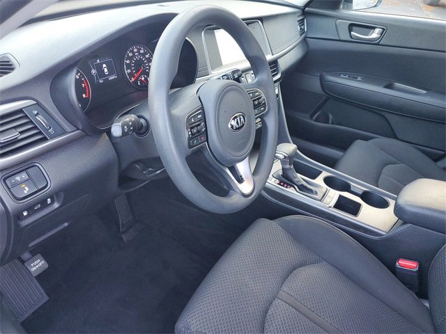 Used 2018 Kia Optima LX w/ 17" Alloy Wheels Package image 16