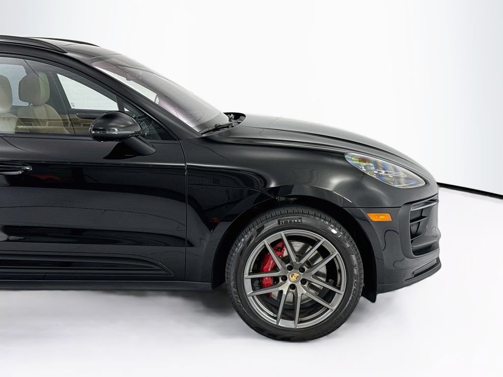 Certified 2025 Porsche Macan S AWD/4WD image 11