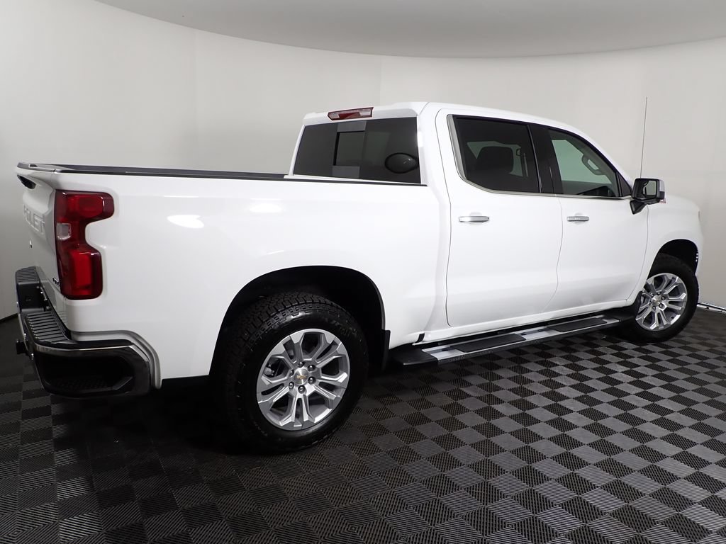 New 2026 Chevrolet Silverado 1500 LTZ w/ LTZ Convenience Package II AWD/4WD image 17