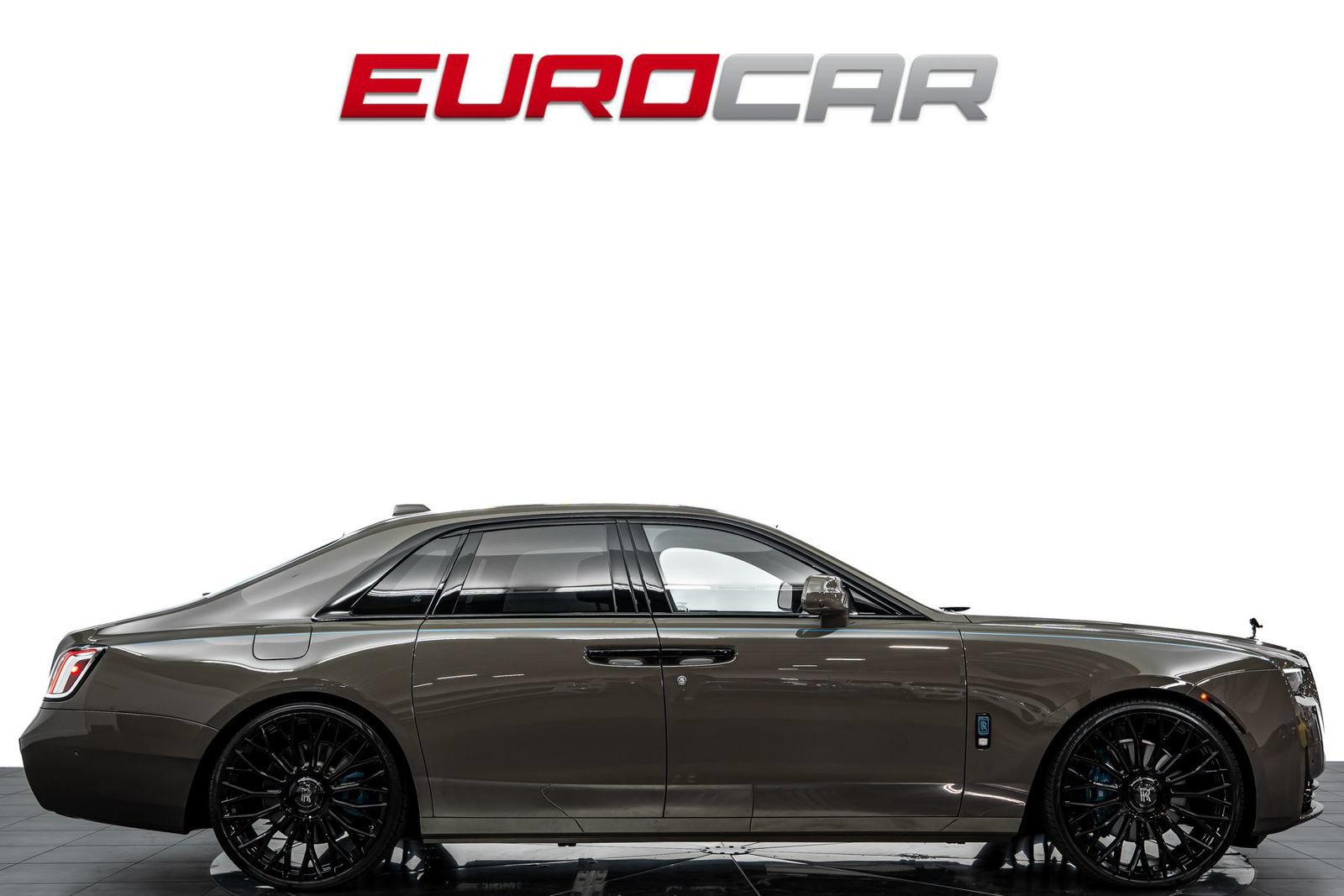 Used 2025 Rolls-Royce Ghost AWD/4WD image 7