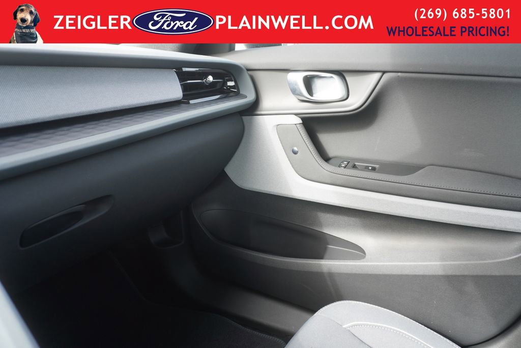 Used 2024 Polestar Polestar 2 image 32