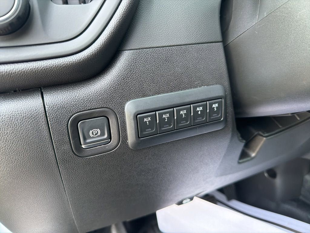 New 2026 Chevrolet Silverado 3500 W/T w/ WT Convenience Package AWD/4WD image 29